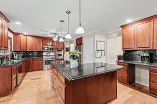 98 Wateredge Ln, Fredericksburg, VA 22406 - Photo 12