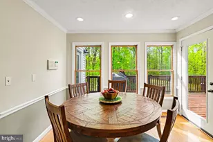 98 Wateredge Ln, Fredericksburg, VA 22406 - Photo 12