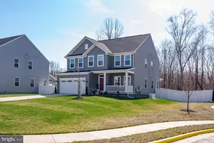 215 Determination Dr, Stafford, VA 22554 - Photo 4