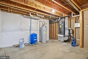 950 Grouse Pointe Dr, Stafford, VA 22556 - Photo 36