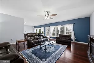 1104 Columbus Dr, Stafford, VA 22554 - Photo 8