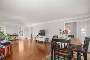 410 Collingwood Dr, Fredericksburg, VA 22405 - Photo 8