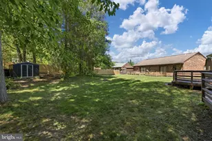4 Swan Dr, Fredericksburg, VA 22405 - Photo 10