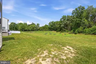 31 Wellspring Dr, Fredericksburg, VA 22405 - Photo 18