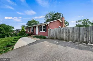 217 Austin Dr, Stafford, VA 22556 - Photo 2