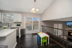 37 Woods Edge Ct, Stafford, VA 22554 - Photo 8