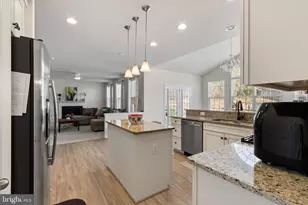 23 Colemans Mill Dr, Fredericksburg, VA 22405 - Photo 16