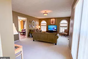 2035 Farragut Dr, Stafford, VA 22554 - Photo 4