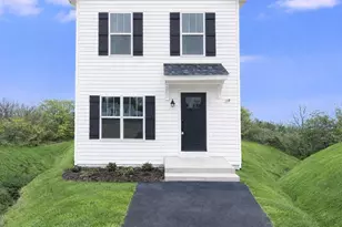 1194 Holly St, Fredericksburg, VA 22405 - Photo 1