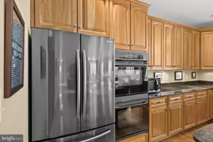 42 Meadowbrook Ln, Stafford, VA 22554 - Photo 6