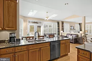 42 Meadowbrook Ln, Stafford, VA 22554 - Photo 10