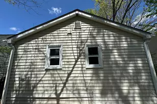 243 Cambridge St, Fredericksburg, VA 22405 - Photo 2