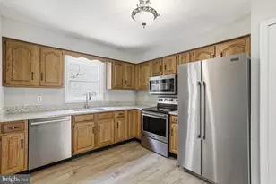 6 Lord Fairfax Dr, Fredericksburg, VA 22405 - Photo 14