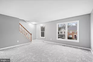 208 Rolling Hill Ct, Stafford, VA 22554 - Photo 6