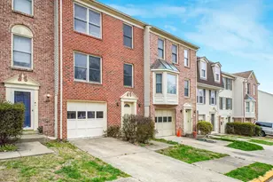 208 Rolling Hill Ct, Stafford, VA 22554 - Photo 1