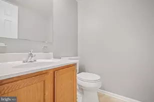 208 Rolling Hill Ct, Stafford, VA 22554 - Photo 10