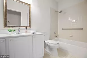 164 Bridgewater Cir, Fredericksburg, VA 22406 - Photo 32