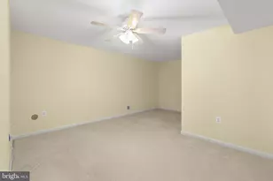 204 Bridgewater Cir, Fredericksburg, VA 22406 - Photo 38