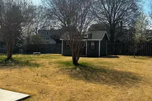 907 Eastern View Dr, Fredericksburg, VA 22405 - Photo 2