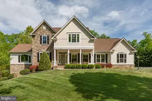 400 Gentle Breeze Cir, Fredericksburg, VA 22406 - Photo 2