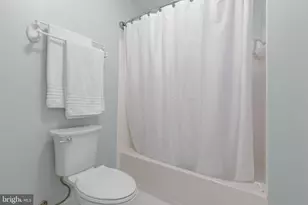 400 Gentle Breeze Cir, Fredericksburg, VA 22406 - Photo 30