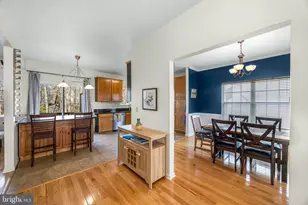 7 Sarrington Ct, Stafford, VA 22554 - Photo 2