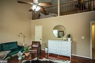 306 W Park Dr, Stafford, VA 22554 - Photo 8