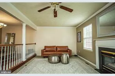 306 W Park Drive, Stafford, VA 22554 - Photo 6