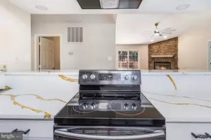 246 Vine Pl, Stafford, VA 22554 - Photo 16