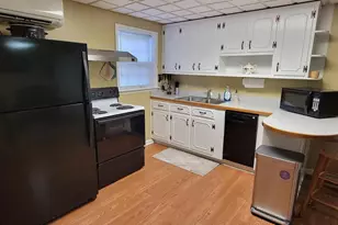 813 Spring Valley Dr, Fredericksburg, VA 22405 - Photo 10