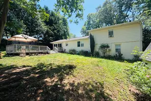 1705 Sherwood Dr, Fredericksburg, VA 22405 - Photo 32