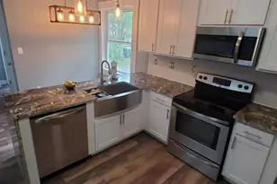 2044 Coast Guard Dr, Stafford, VA 22554 - Photo 6