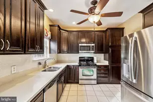 9 Sharon Ln, Stafford, VA 22554 - Photo 2