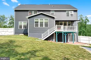 295 Potomac Run Rd, Fredericksburg, VA 22405 - Photo 32