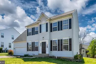 18 Indian Wood Ln, Fredericksburg, VA 22405 - Photo 1