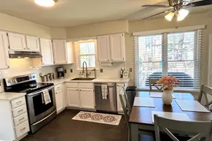 26 Owen St, Stafford, VA 22556 - Photo 2