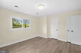 1070 Lakeview Dr, Stafford, VA 22556 - Photo 10