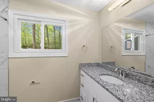 1070 Lakeview Dr, Stafford, VA 22556 - Photo 18