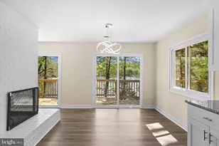 1070 Lakeview Dr, Stafford, VA 22556 - Photo 10