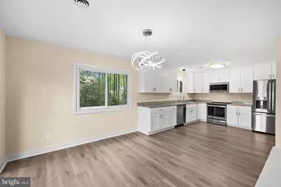 1070 Lakeview Dr, Stafford, VA 22556 - Photo 12