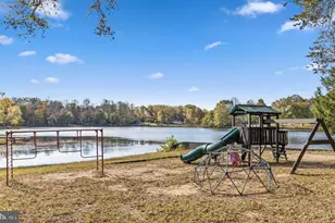 1070 Lakeview Dr, Stafford, VA 22556 - Photo 24