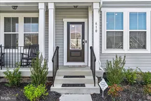 610 Plainview Dr, Fredericksburg, VA 22405 - Photo 2