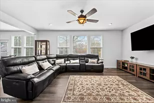 610 Plainview Dr, Fredericksburg, VA 22405 - Photo 16