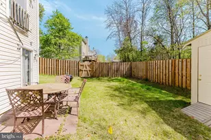 302 Kings Crest Dr, Stafford, VA 22554 - Photo 18