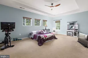 37 Manorwood Dr, Fredericksburg, VA 22406 - Photo 28