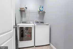 37 Manorwood Dr, Fredericksburg, VA 22406 - Photo 42