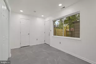 924 Bellows Ave, Fredericksburg, VA 22405 - Photo 8