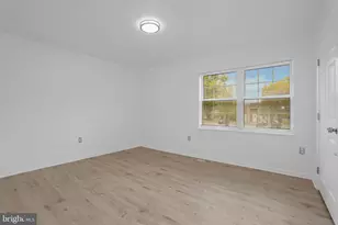 924 Bellows Ave, Fredericksburg, VA 22405 - Photo 14