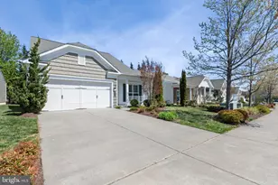 33 Denison St, Fredericksburg, VA 22406 - Photo 2