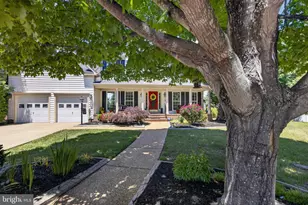 15 Stratford Hall Ct, Fredericksburg, VA 22406 - Photo 2